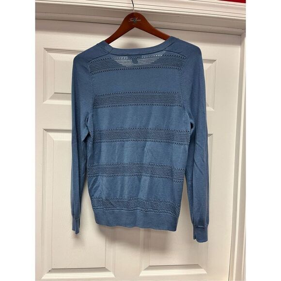 Athleta Pointelle Crew Neck Sweater Cottage Blue sz L EUC - Picture 7 of 8
